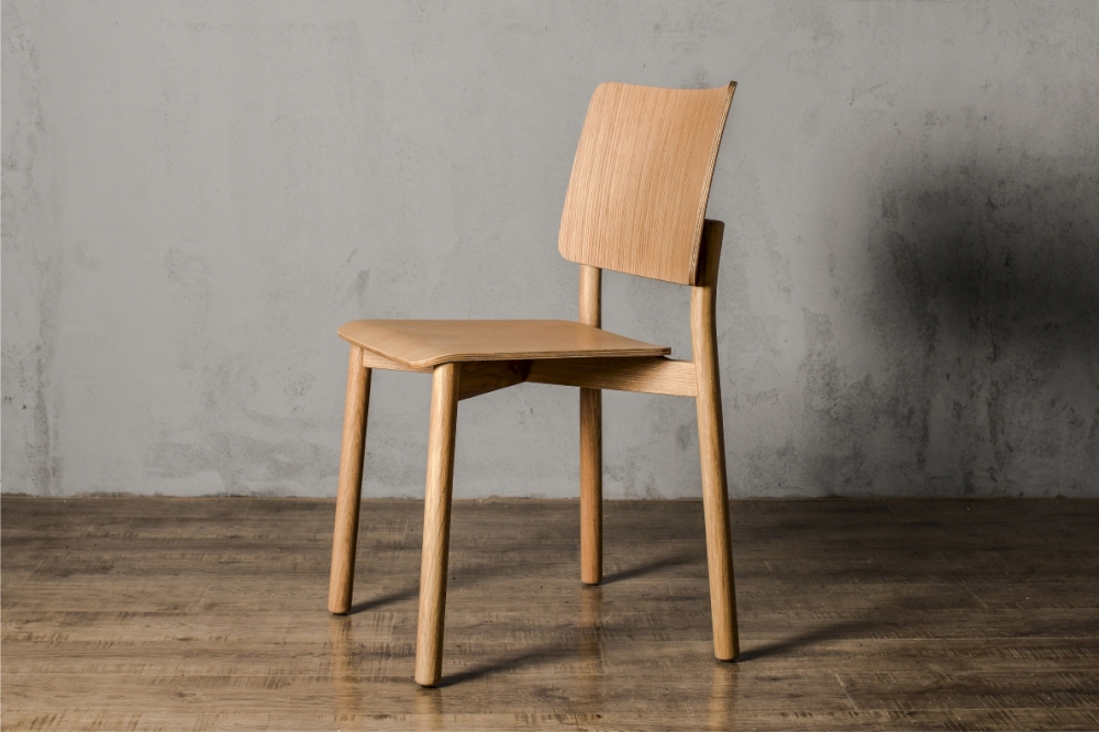 Mi chair Chair. Designed for Dohaus by Mikko Laakkonen.