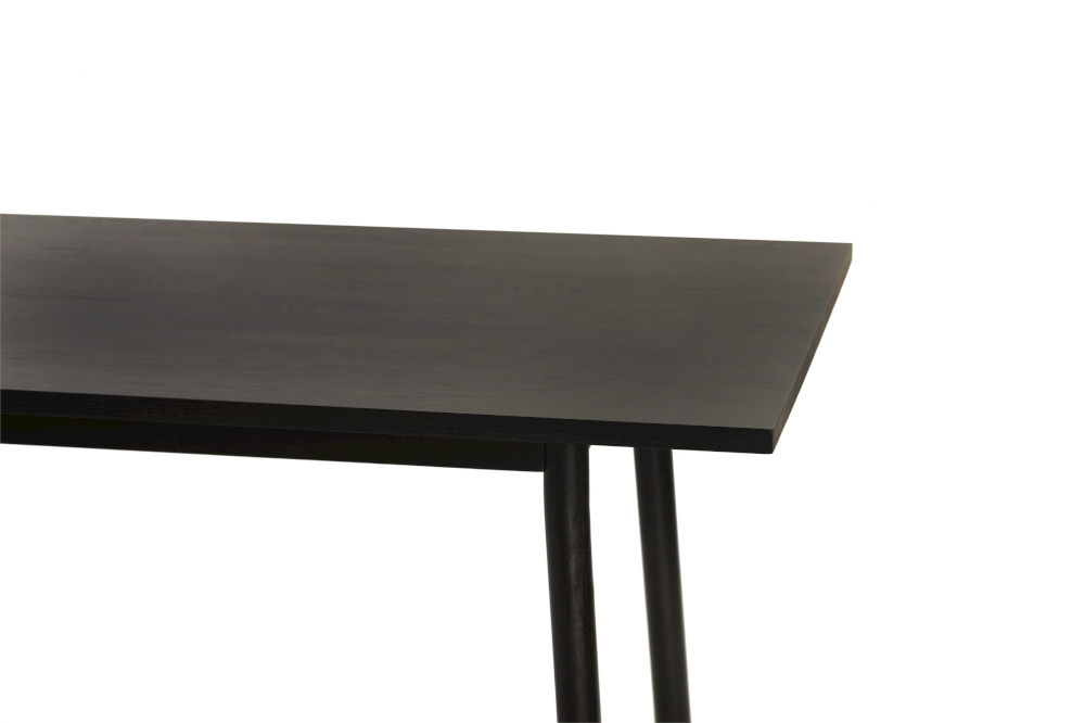 Mi table Table. Designed for Dohaus by Mikko Laakkonen.