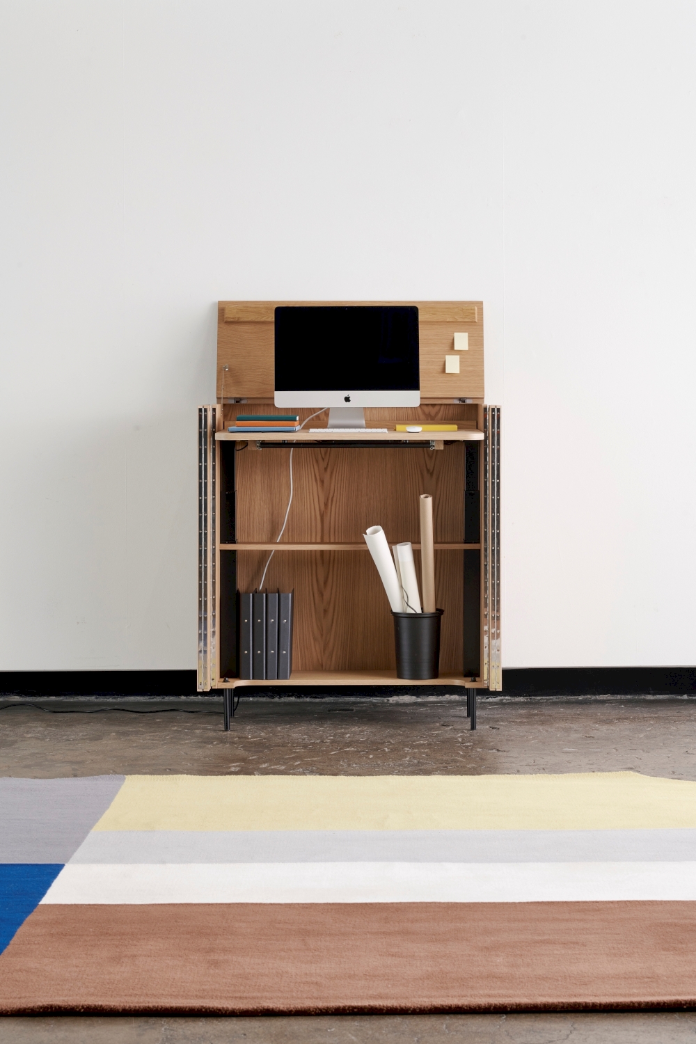 Fokus workstation. Designed for Adea by Mikko Laakkonen.