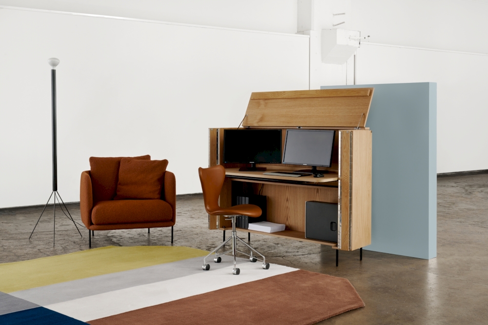 Fokus workstation. Designed for Adea by Mikko Laakkonen.