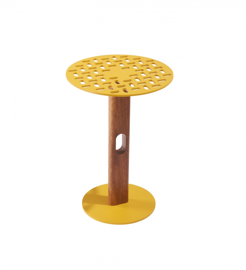 Ju Table. Designed for Dohaus by Mikko Laakkonen.