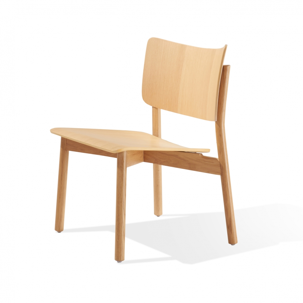 Mi lounge Lounge chair. Designed for Dohaus by Mikko Laakkonen.