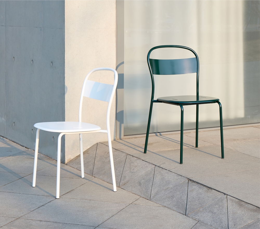 YUE outdoor chair Chair. Designed for Dohaus by Mikko Laakkonen.